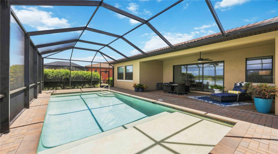 Venice, Florida 34293, 3 Bedroom Bedrooms, ,3 Bathroombathrooms,Residential,For Sale,Waverly,0,Mfrd6148388