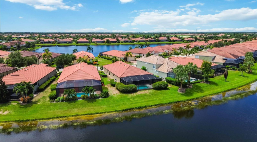 Venice, Florida 34293, 3 Bedroom Bedrooms, ,3 Bathroombathrooms,Residential,For Sale,Waverly,0,Mfrd6148388