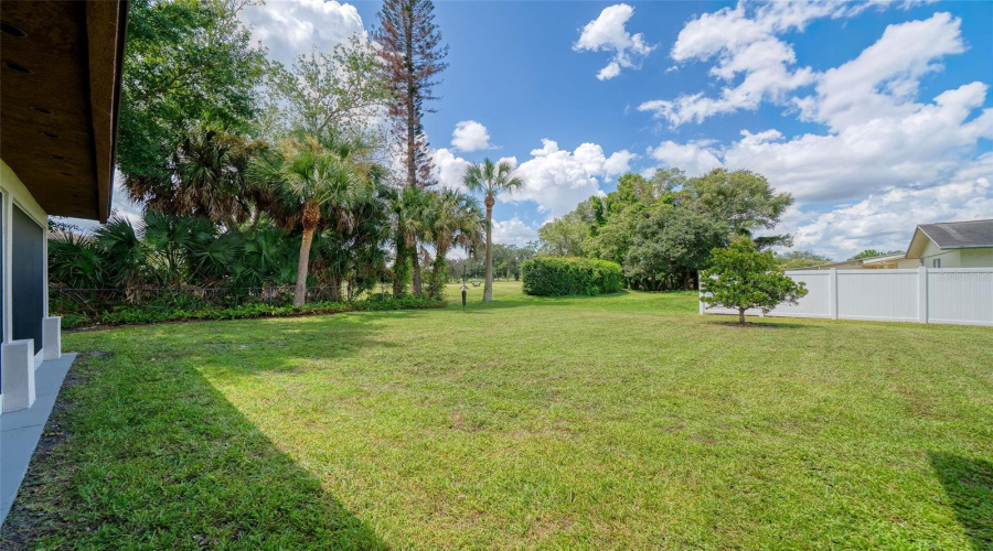 Winter Park, Florida 32792, 4 Bedroom Bedrooms, ,3 Bathroombathrooms,Residential,For Sale,Fairway,0,Mfro6426672