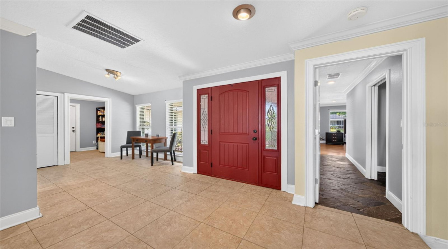 Foyer10'X7'