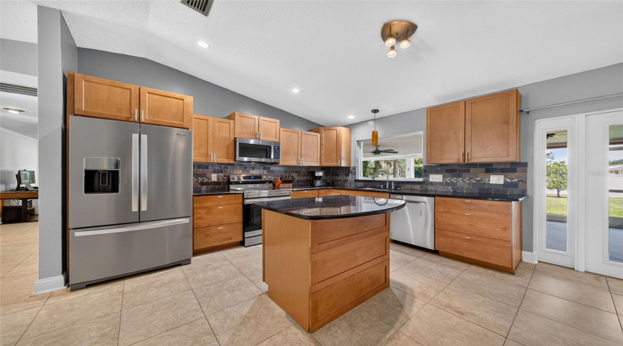 Winter Park, Florida 32792, 4 Bedroom Bedrooms, ,3 Bathroombathrooms,Residential,For Sale,Fairway,0,Mfro6426672