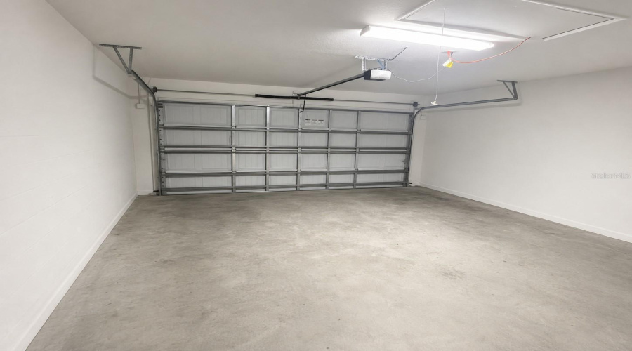 Garage/Empty