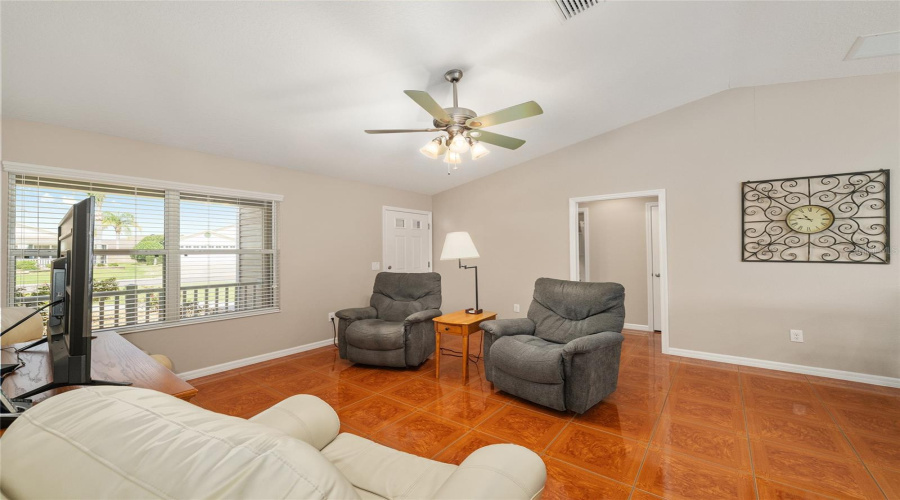 The Villages, Florida 32162, 3 Bedroom Bedrooms, ,2 Bathroombathrooms,Residential,For Sale,Hopespring,0,Mfrg5113681