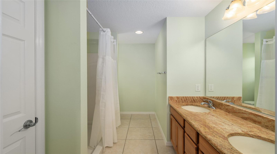 The Villages, Florida 32162, 3 Bedroom Bedrooms, ,2 Bathroombathrooms,Residential,For Sale,Hopespring,0,Mfrg5113681