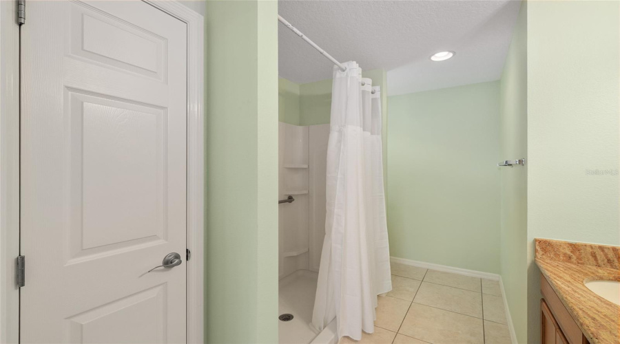 The Villages, Florida 32162, 3 Bedroom Bedrooms, ,2 Bathroombathrooms,Residential,For Sale,Hopespring,0,Mfrg5113681