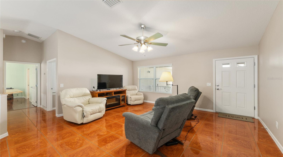 The Villages, Florida 32162, 3 Bedroom Bedrooms, ,2 Bathroombathrooms,Residential,For Sale,Hopespring,0,Mfrg5113681