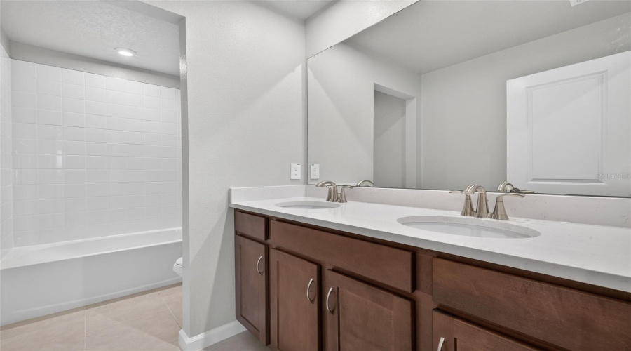 Parrish, Florida 34219, 4 Bedroom Bedrooms, ,2 Bathroombathrooms,Residential,For Sale,Derbyshire,0,Mfrtb8442360