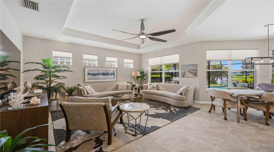 Living Room Overlooking The Pool And Kitchen