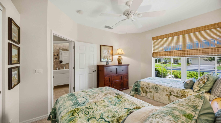 North Port, Florida 34287, 3 Bedroom Bedrooms, ,2 Bathroombathrooms,Residential,For Sale,Riviera,0,Mfra4703213