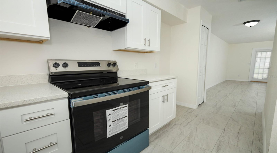 Orlando, Florida 32822, 3 Bedroom Bedrooms, ,1 Bathroombathrooms,Residential,For Sale,Edgefield,0,Mfro6436055