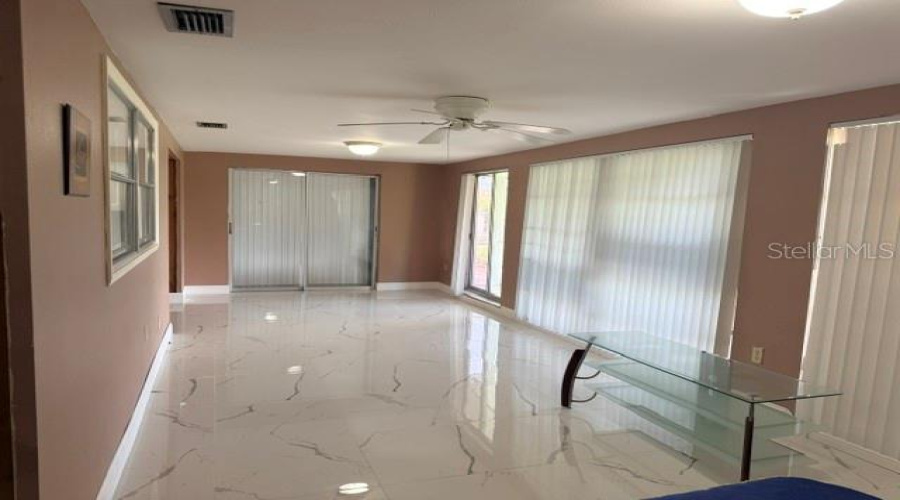 Florida Room/Bonus Room