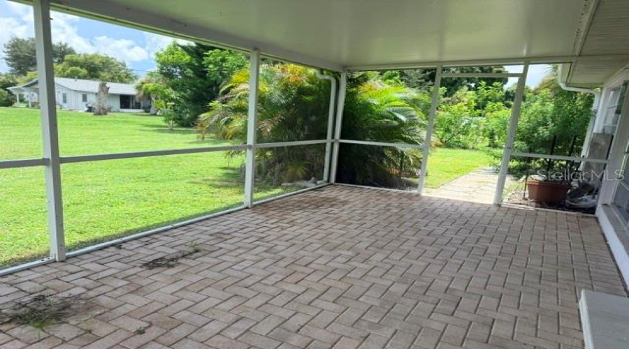 Port Charlotte, Florida 33952, 3 Bedroom Bedrooms, ,2 Bathroombathrooms,Residential,For Sale,Beacon,0,Mfro6436134