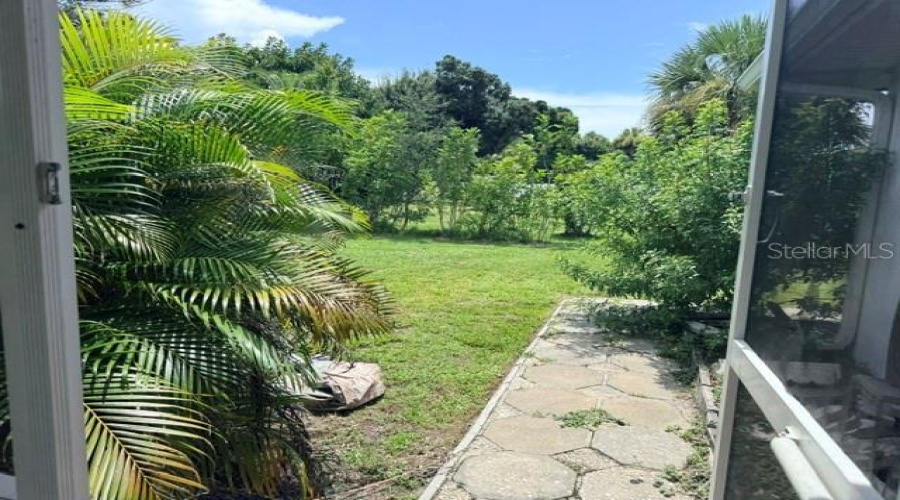 Port Charlotte, Florida 33952, 3 Bedroom Bedrooms, ,2 Bathroombathrooms,Residential,For Sale,Beacon,0,Mfro6436134