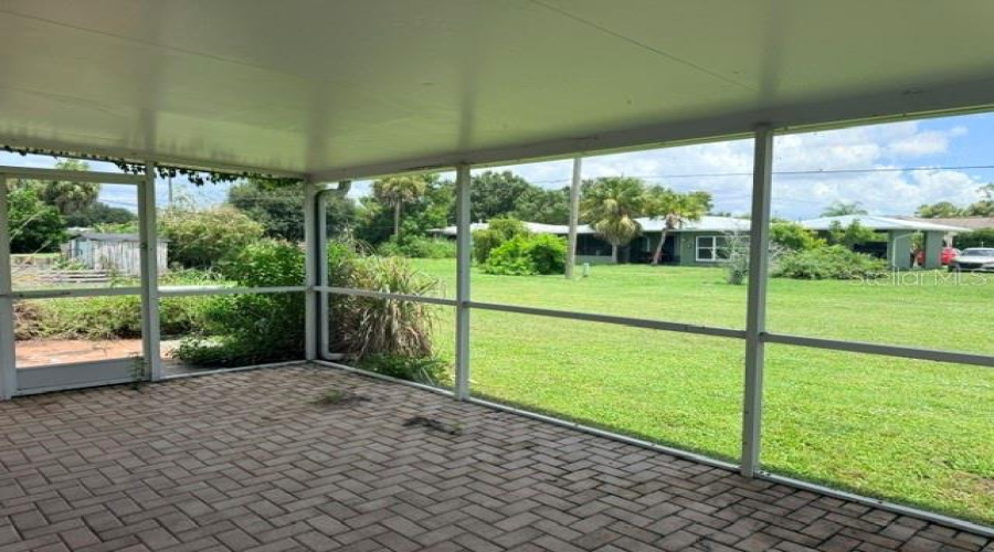 Port Charlotte, Florida 33952, 3 Bedroom Bedrooms, ,2 Bathroombathrooms,Residential,For Sale,Beacon,0,Mfro6436134