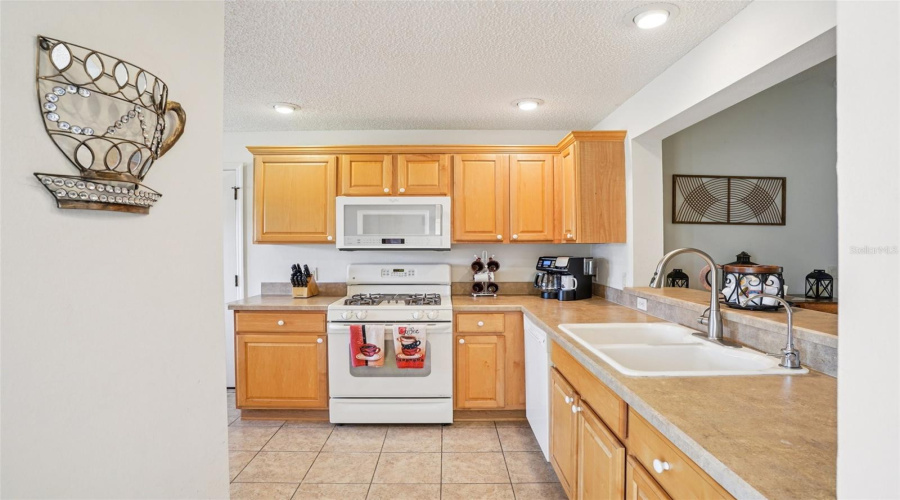 The Villages, Florida 32162, 3 Bedroom Bedrooms, ,2 Bathroombathrooms,Residential,For Sale,77Th Northridge,0,Mfrg5111003