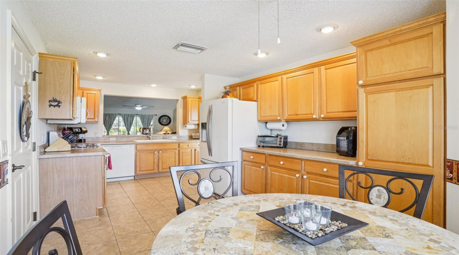 The Villages, Florida 32162, 3 Bedroom Bedrooms, ,2 Bathroombathrooms,Residential,For Sale,77Th Northridge,0,Mfrg5111003