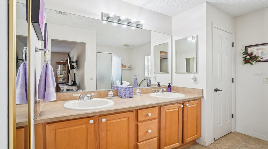 The Villages, Florida 32162, 3 Bedroom Bedrooms, ,2 Bathroombathrooms,Residential,For Sale,77Th Northridge,0,Mfrg5111003