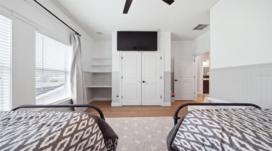 St Cloud, Florida 34772, 4 Bedroom Bedrooms, ,3 Bathroombathrooms,Residential,For Sale,Burberry,0,Mfro6436797