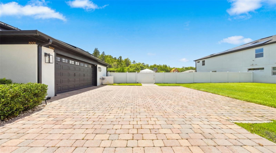 St Cloud, Florida 34772, 4 Bedroom Bedrooms, ,3 Bathroombathrooms,Residential,For Sale,Burberry,0,Mfro6436797