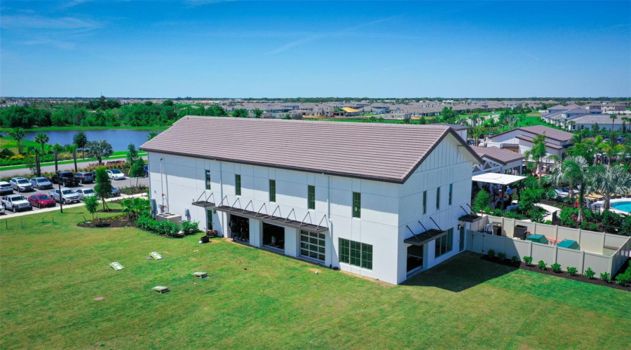 Lakewood Ranch, Florida 34211, 4 Bedroom Bedrooms, ,2 Bathroombathrooms,Residential,For Sale,Beehive,0,Mfra4691374
