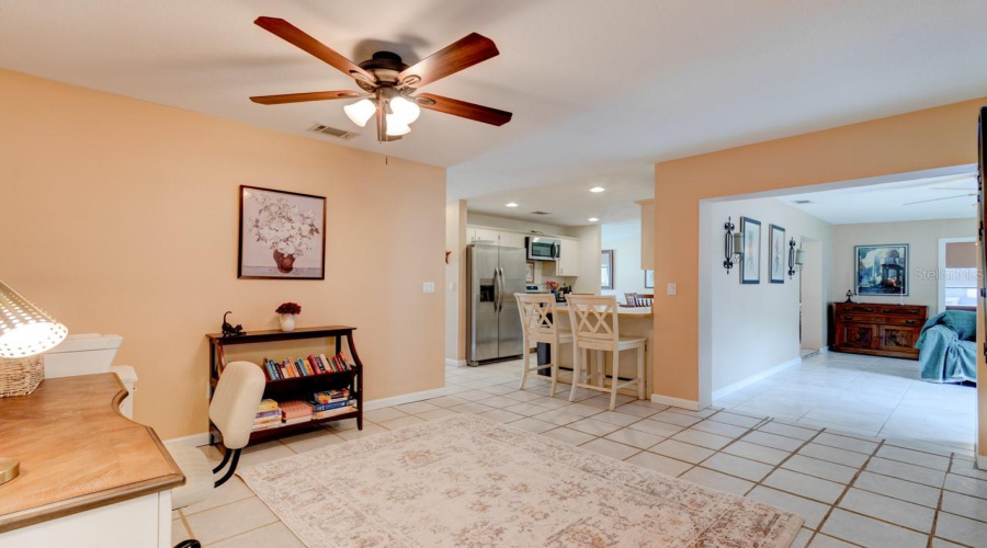 Ormond Beach, Florida 32174, 3 Bedroom Bedrooms, ,2 Bathroombathrooms,Residential,For Sale,Laurel Oaks,0,Mfrfc321016
