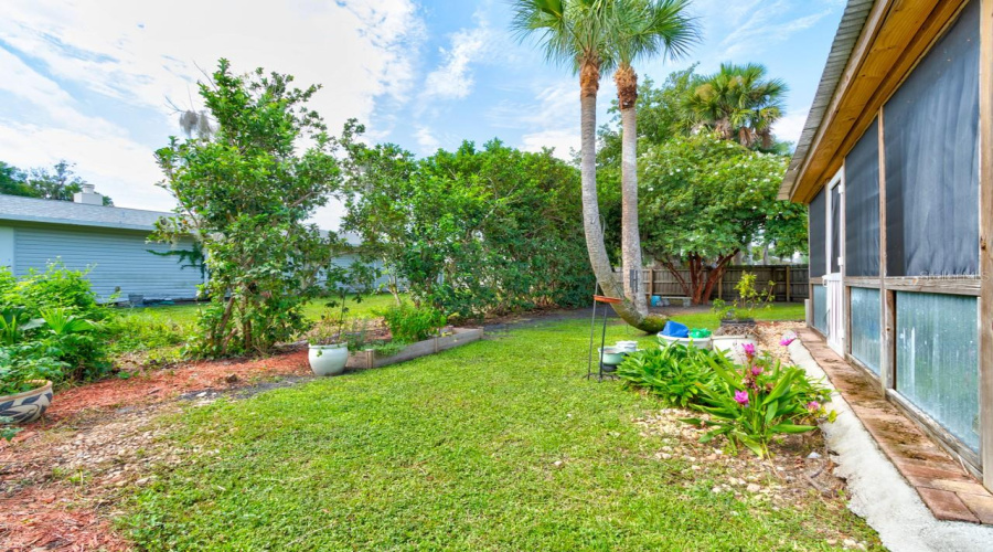 Ormond Beach, Florida 32174, 3 Bedroom Bedrooms, ,2 Bathroombathrooms,Residential,For Sale,Laurel Oaks,0,Mfrfc321016