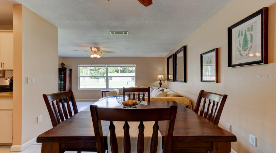 Ormond Beach, Florida 32174, 3 Bedroom Bedrooms, ,2 Bathroombathrooms,Residential,For Sale,Laurel Oaks,0,Mfrfc321016