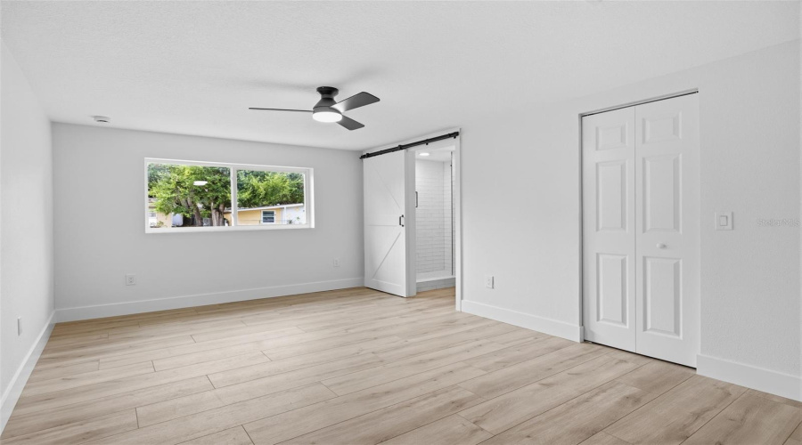 Tampa, Florida 33616, 4 Bedroom Bedrooms, ,2 Bathroombathrooms,Residential,For Sale,Wyoming,0,Mfrtb8531788