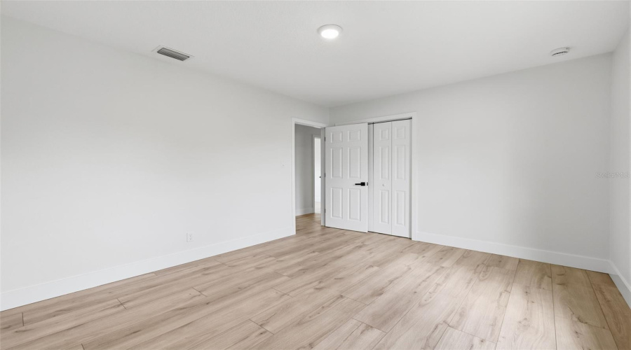 Tampa, Florida 33616, 4 Bedroom Bedrooms, ,2 Bathroombathrooms,Residential,For Sale,Wyoming,0,Mfrtb8531788