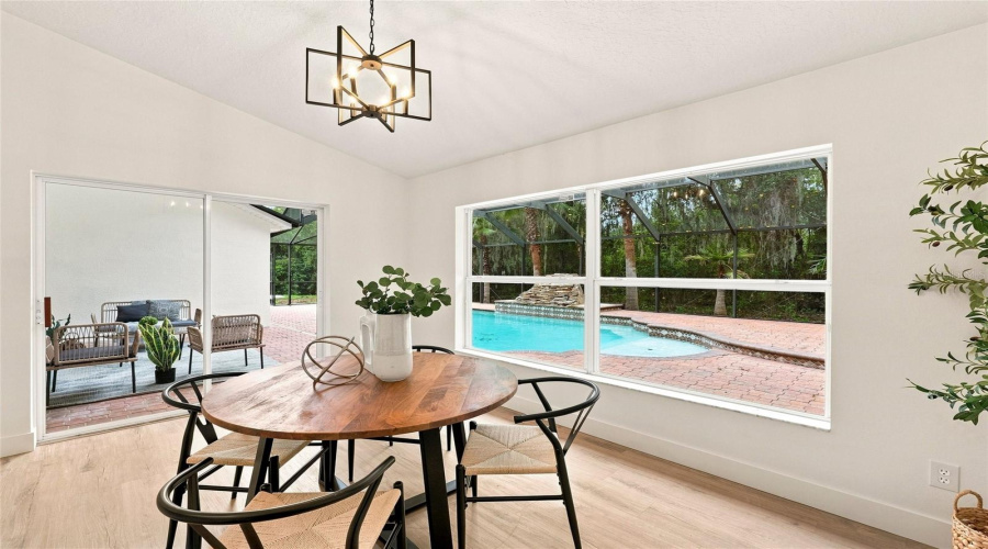 Lithia, Florida 33547, 4 Bedroom Bedrooms, ,2 Bathroombathrooms,Residential,For Sale,Bridgelawn,0,Mfrtb8539489