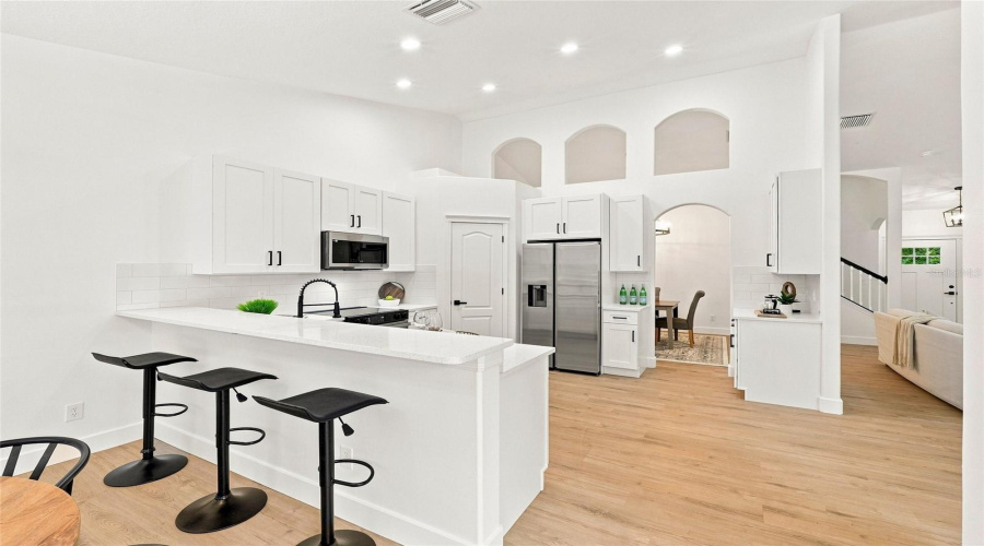 Lithia, Florida 33547, 4 Bedroom Bedrooms, ,2 Bathroombathrooms,Residential,For Sale,Bridgelawn,0,Mfrtb8539489