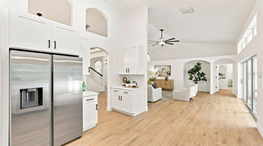 Lithia, Florida 33547, 4 Bedroom Bedrooms, ,2 Bathroombathrooms,Residential,For Sale,Bridgelawn,0,Mfrtb8539489