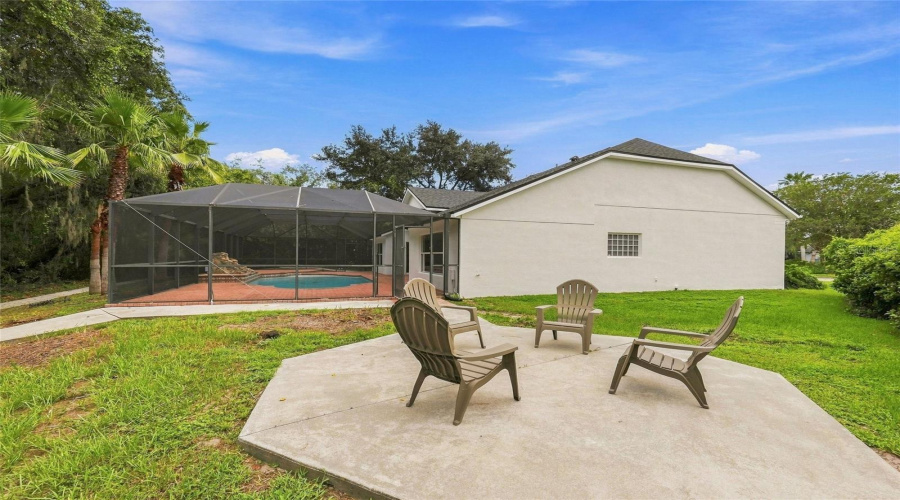 Lithia, Florida 33547, 4 Bedroom Bedrooms, ,2 Bathroombathrooms,Residential,For Sale,Bridgelawn,0,Mfrtb8539489