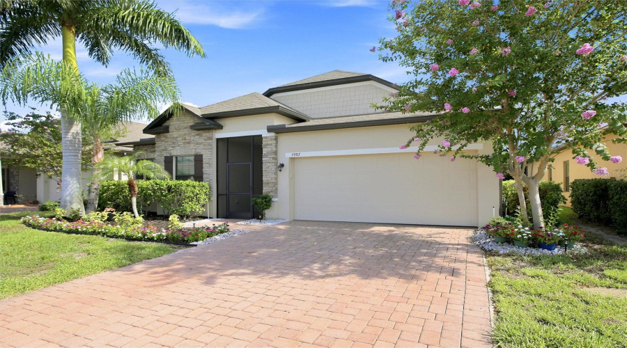 Port Charlotte, Florida 33980, 3 Bedroom Bedrooms, ,2 Bathroombathrooms,Residential,For Sale,River Bank,0,Mfro6435072