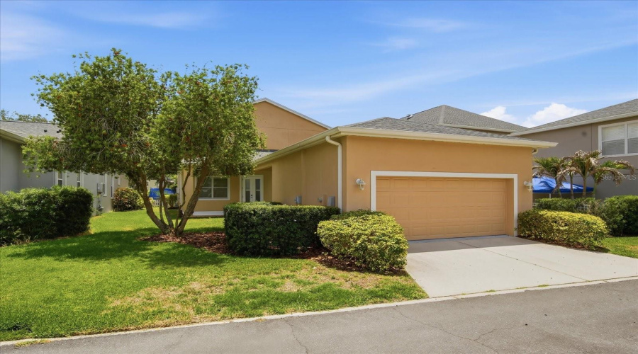 Riverview, Florida 33578, 4 Bedroom Bedrooms, ,3 Bathroombathrooms,Residential,For Sale,Winthrop Lake,0,Mfrtb8499421