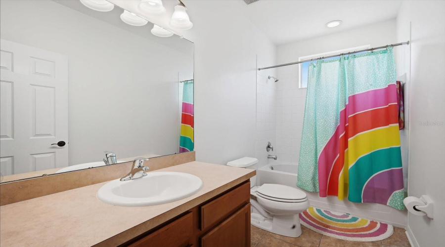 Riverview, Florida 33578, 4 Bedroom Bedrooms, ,3 Bathroombathrooms,Residential,For Sale,Winthrop Lake,0,Mfrtb8499421
