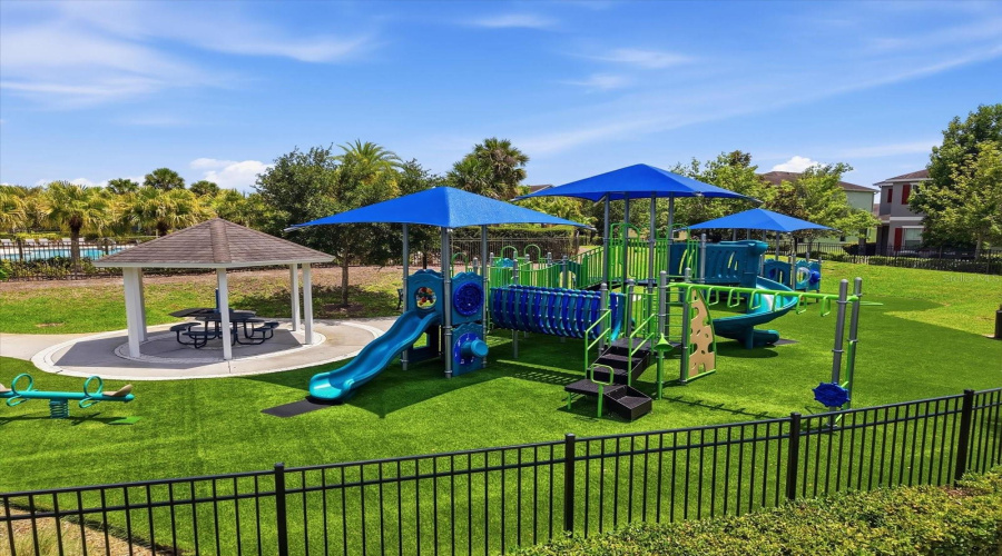 Riverview, Florida 33578, 4 Bedroom Bedrooms, ,3 Bathroombathrooms,Residential,For Sale,Winthrop Lake,0,Mfrtb8499421