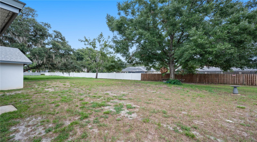 Lakeland, Florida 33809, 3 Bedroom Bedrooms, ,2 Bathroombathrooms,Residential,For Sale,Gamewell,0,Mfrl4964212