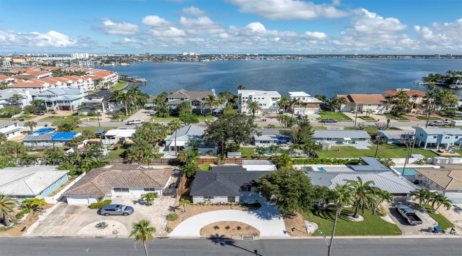 Walkable Beachside Location