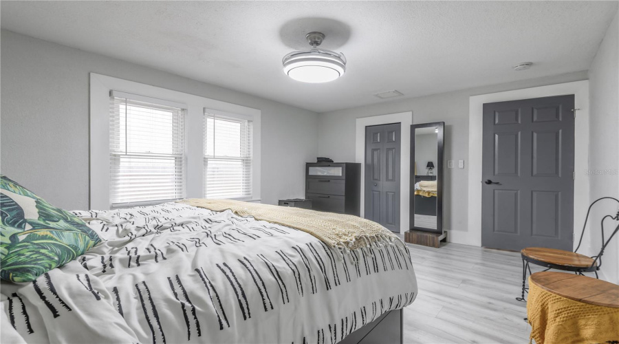 Tampa, Florida 33604, 3 Bedroom Bedrooms, ,2 Bathroombathrooms,Residential,For Sale,Hamilton,0,Mfrtb8526745