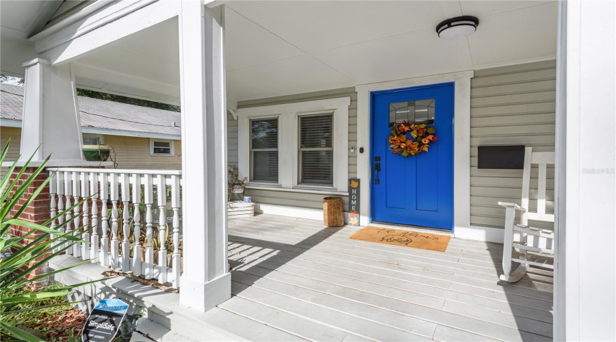 Tampa, Florida 33604, 3 Bedroom Bedrooms, ,2 Bathroombathrooms,Residential,For Sale,Hamilton,0,Mfrtb8526745