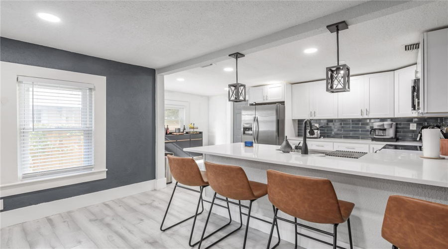 Tampa, Florida 33604, 3 Bedroom Bedrooms, ,2 Bathroombathrooms,Residential,For Sale,Hamilton,0,Mfrtb8526745