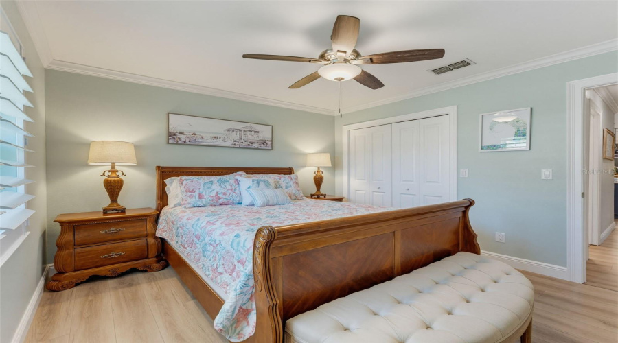Dunedin, Florida 34698, 2 Bedroom Bedrooms, ,2 Bathroombathrooms,Residential,For Sale,Carlisle,0,Mfrtb8538645