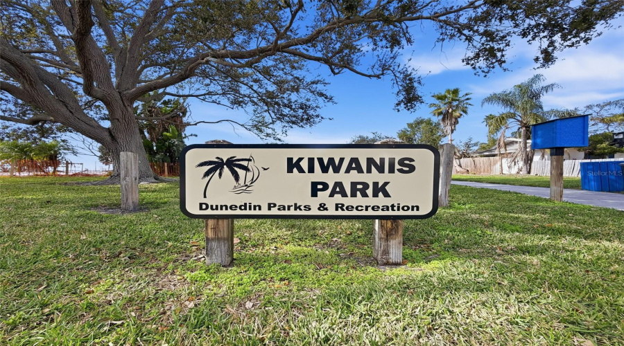Dunedin, Florida 34698, 2 Bedroom Bedrooms, ,2 Bathroombathrooms,Residential,For Sale,Carlisle,0,Mfrtb8538645