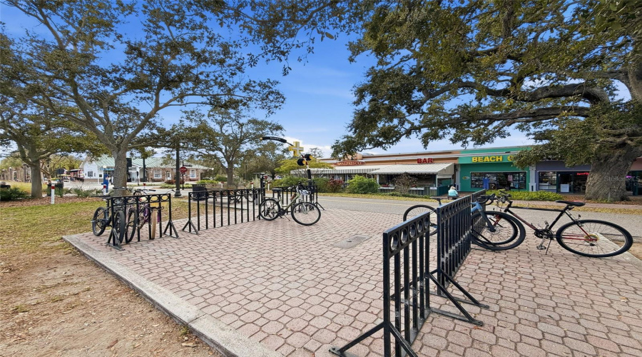 Dunedin, Florida 34698, 2 Bedroom Bedrooms, ,2 Bathroombathrooms,Residential,For Sale,Carlisle,0,Mfrtb8538645