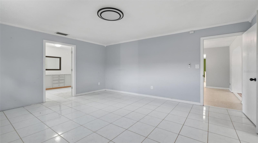 Titusville, Florida 32780, 4 Bedroom Bedrooms, ,2 Bathroombathrooms,Residential,For Sale,Robinswood,0,Mfro6434919