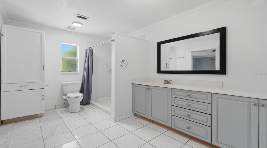 Titusville, Florida 32780, 4 Bedroom Bedrooms, ,2 Bathroombathrooms,Residential,For Sale,Robinswood,0,Mfro6434919