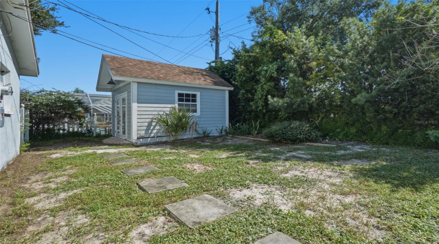 Titusville, Florida 32780, 4 Bedroom Bedrooms, ,2 Bathroombathrooms,Residential,For Sale,Robinswood,0,Mfro6434919
