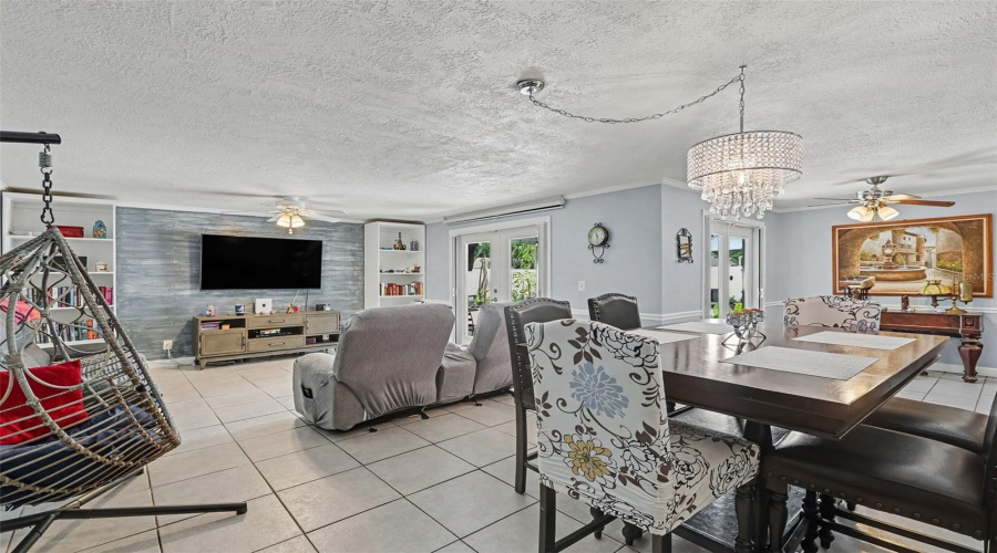 Seminole, Florida 33772, 4 Bedroom Bedrooms, ,2 Bathroombathrooms,Residential,For Sale,82Nd Ave,0,Mfrtb8538588