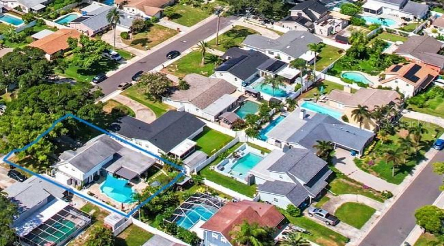Seminole, Florida 33772, 4 Bedroom Bedrooms, ,2 Bathroombathrooms,Residential,For Sale,82Nd Ave,0,Mfrtb8538588